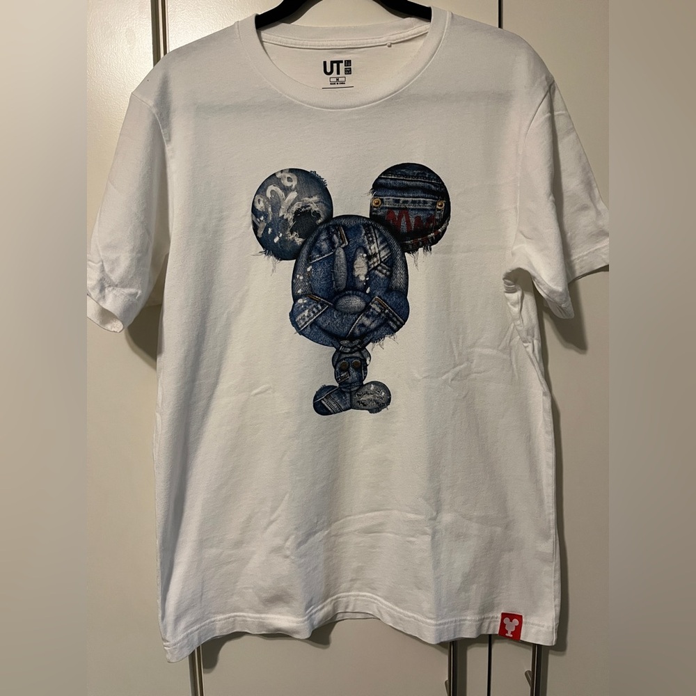 Uniqlo UT White T-Shirt with Denim Graphic